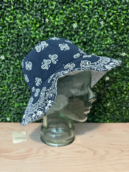 Free People Bandana Bucket Hat #41 - Picture 4 of 7